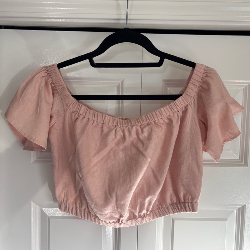 NWT Abercrombie & Fitch Pink Crop Top